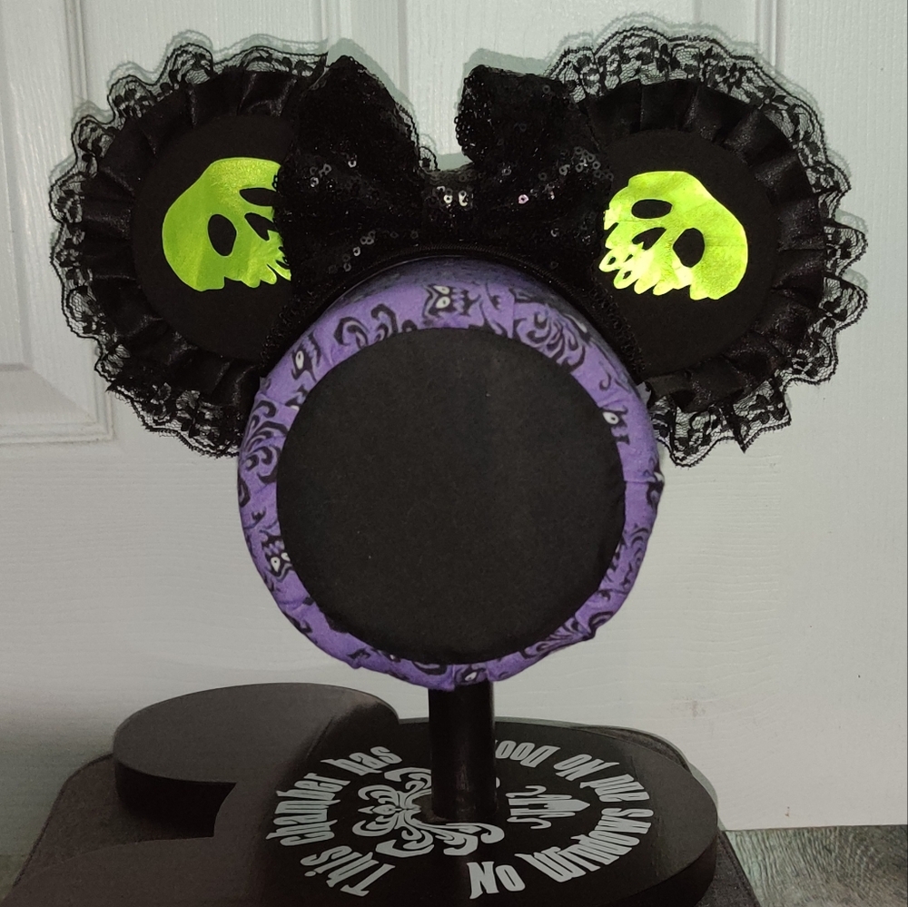 Black and Green Poison Apple Minnie Ears